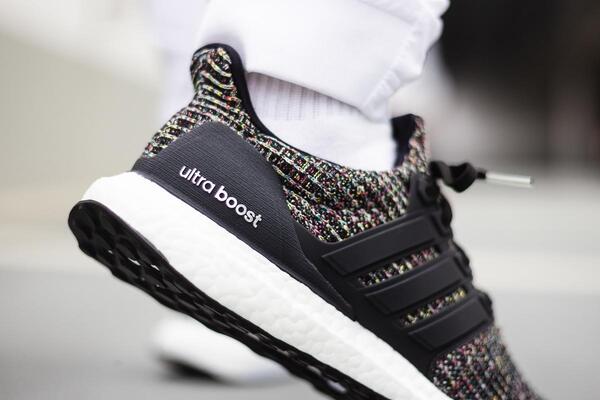 Ultra boost core hot sale black carbon ash silver